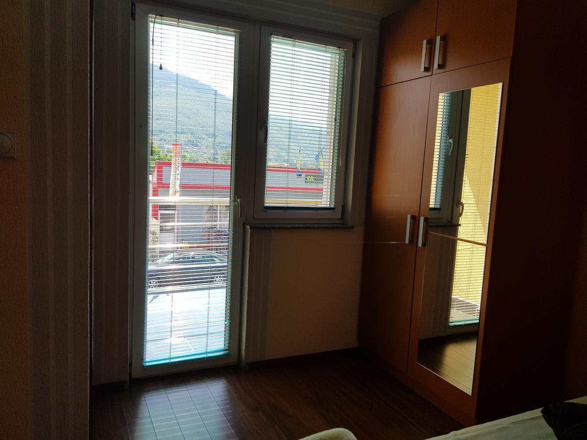 Pansion Basa Hotel Ustikolina Luaran gambar