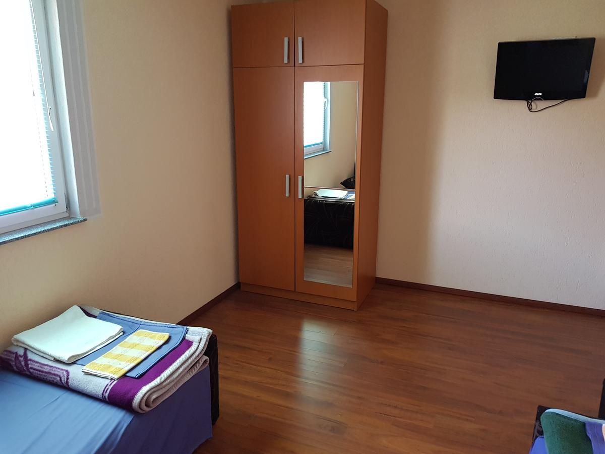 Pansion Basa Hotel Ustikolina Luaran gambar